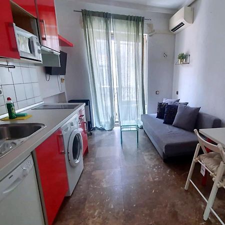 Apartamentos Econostay Fuencarral 마드리드 외부 사진