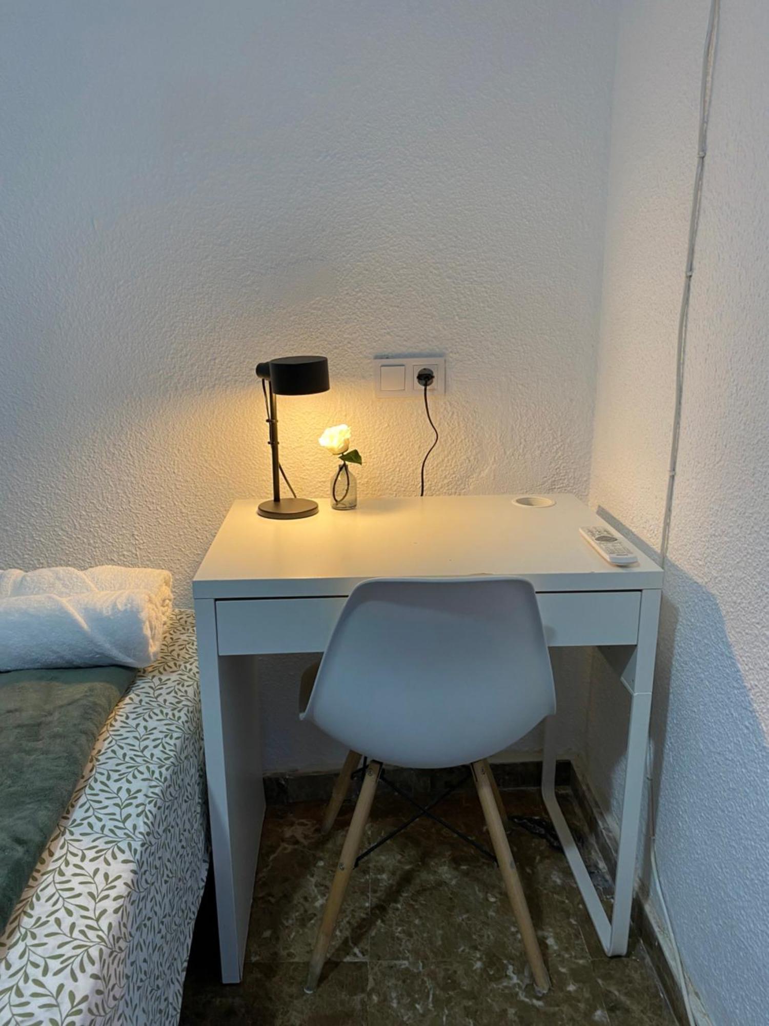 Apartamentos Econostay Fuencarral 마드리드 외부 사진